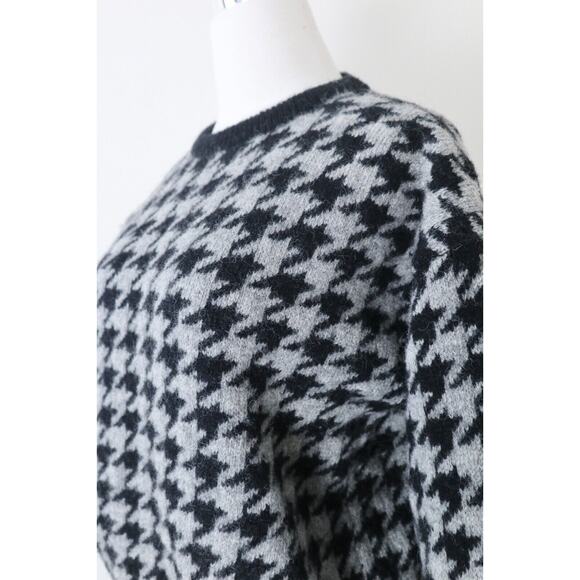 Vintage 1980s CREW Shetland Wool Houndstooth Sweater Pullover Black Gray - Picture 6 of 12